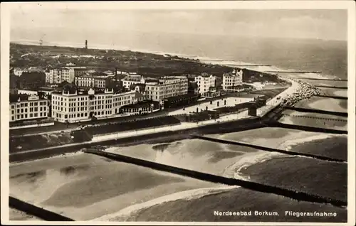 Ak Insel Borkum Ostfriesland, Fliegeraufnahme, Strand, Hotels