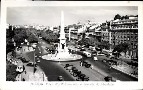 Ak Lisboa Lissabon Portugal, Praca dos Restauradores e Avenida da Liberdade