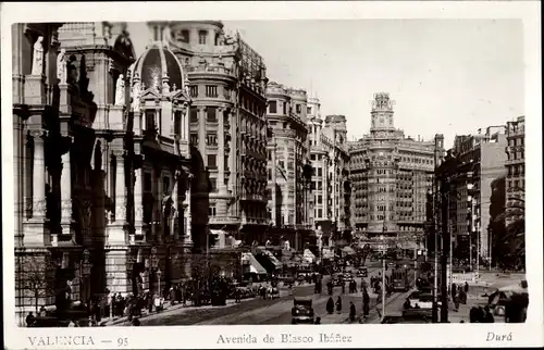 Ak Valencia Stadt Spanien, Avenida de Blasco Ibanez, Straßenbahn, Automobile