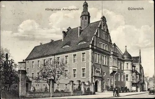 Ak Gütersloh in Westfalen, Straßenpartie mit Blick auf das Königliche Amtsgericht