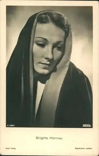 Ak Schauspielerin Brigitte Horney, Portrait