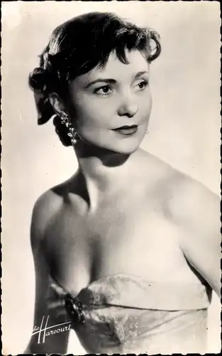 Ak Schauspielerin Sophie Desmarets, Portrait