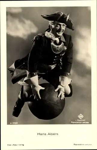 Ak Schauspieler Hans Albers, Portrait, Münchhausen