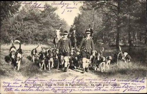 Ak Fontainebleau Seine et Marne, Wald, Jagd, Auf dem Weg zum Angriff