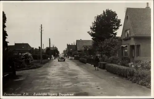 Ak Zevenhuizen Südholland, Dorpstraat, Südliche Zufahrt