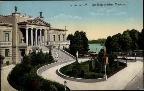 Ak Schwerin in Mecklenburg Vorpommern, Großherzogliches Museum