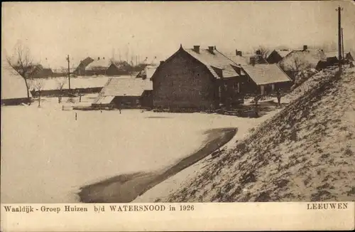 Ak Beneden Leeuwen Gelderland, Waaldijk, Überschwemmung 1926