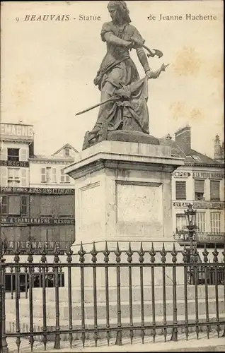 Ak Beauvais Oise, Statue de Jeanne Hachette