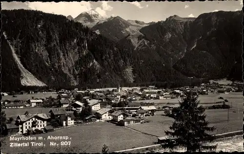 Ak Mayrhofen im Zillertal Tirol, Ahornspitze, Ortsansicht