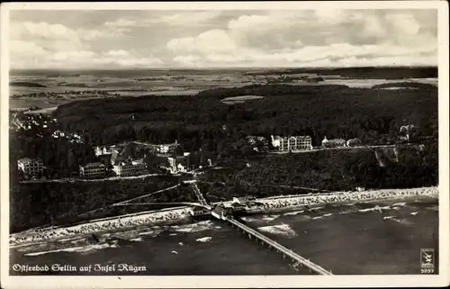 Ak Ostseebad Sellin auf Rügen, Fliegeraufnahme, Seebrücke