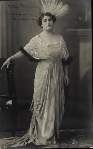 Foto Ak Schauspielerin Lotte G? im lachenden Ehemann, Portrait