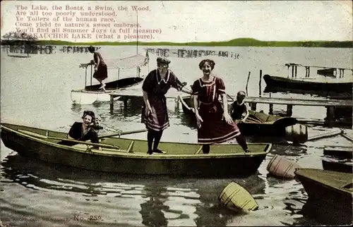 Ak Milwaukee Wisconsin USA, Frauen im Ruderboot am Steg