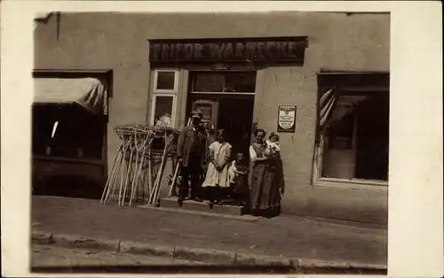 Foto Meine in Niedersachsen, Geschäft Fr. Warnecke, Holz Harken, Werkzeug