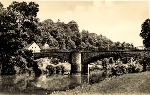 Ak Wolkenburg an der Mulde Limbach Oberfrohna Sachsen, Muldenbrücke