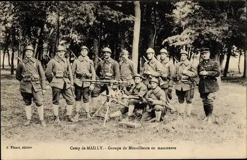 Ak Mailly le Camp Aube, Camp de Mailly, Gruppe Maschinengewehrschützen im Manöver