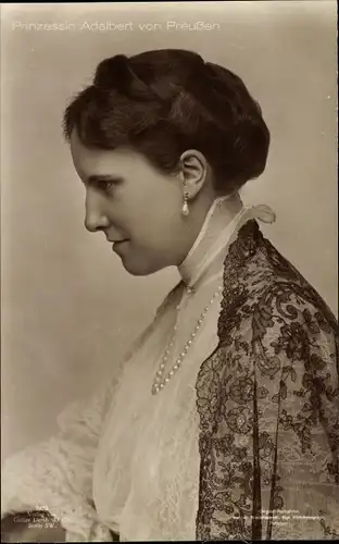 Ak Prinzessin Adalbert von Preußen, Adelheid von Sachsen Meiningen, Portrait im Profil, Liersch 7970