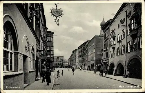 Ak Rosenheim Oberbayern, Max Josephplatz, König Otto Hotel, Passanten, Zwiebelturm