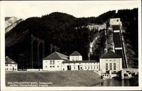 Ak Walchensee Kochel am See, Walchenseekraftwerk, Totalansicht