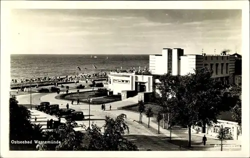 Ak Rostock Warnemünde, Kurhaus, Strand