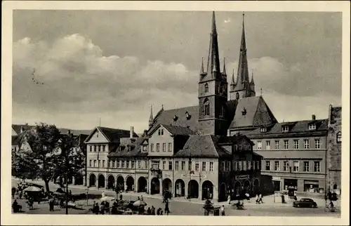 Ak Saalfeld an der Saale Thüringen, Markt, Lieden, Fahrrad, Auto, Passanten