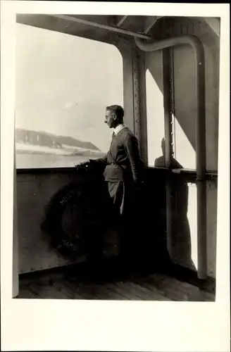 Foto Männerportrait auf dem Schiff