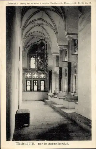 Ak Malbork Marienburg Westpreußen, Flur im Hochmeisterpalast