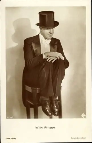 Ak Schauspieler Willy Fritsch, Portrait, Smoking, Zylinder