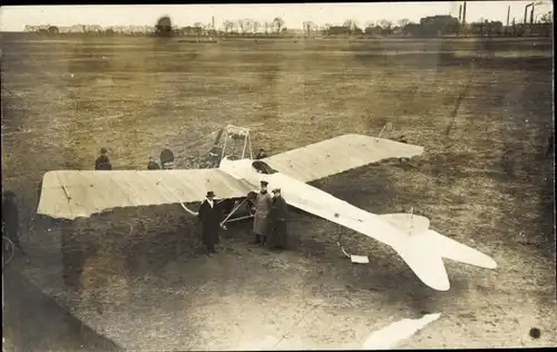 Foto Ak Flugzeug auf dem Flugplatz Mannheim, Mannheimer Flugsport-Club