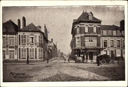 Ak Péronne Somme, vue générale de la Café Moderne