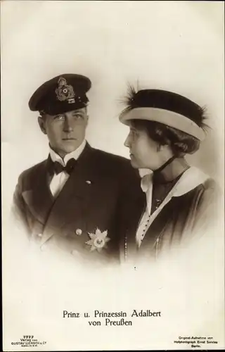 Ak Prinz und Prinzessin Adalbert von Preußen, Adelheid von Sachsen Meiningen, Uniform, Orden