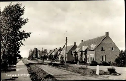 Ak Brandwijk Südholland, Kerkweg