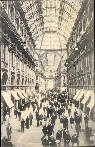 Ak Milano Mailand Lombardia, Galleria Vittorio Emanuele