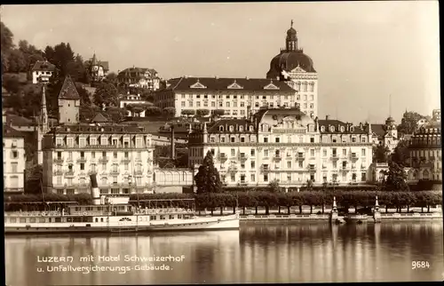 Ak Luzern Stadt Schweiz, Hotel Schweizerhof, Unfallversicherungs-Gebäude, Dampfer