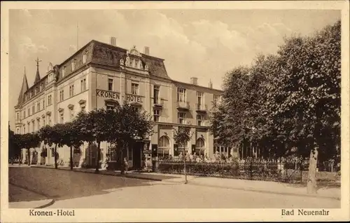 Ak Bad Neuenahr Ahrweiler in Rheinland Pfalz, Blick auf das Kronenhotel