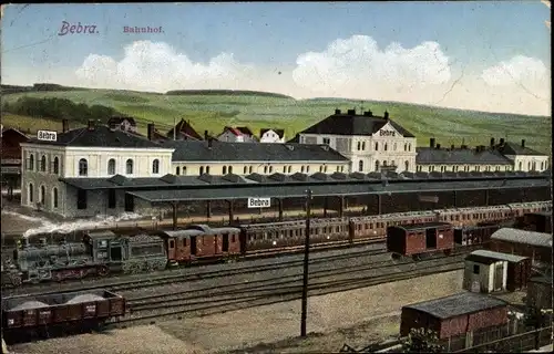 Ak Bebra an der Fulda Hessen, Bahnhof, Gleisseite, Eisenbahn