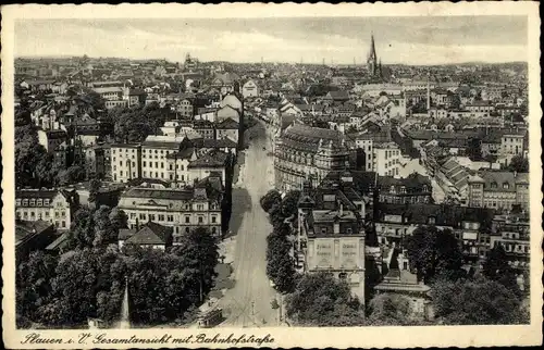 Ak Plauen im Vogtland, Gesamtansicht mit Bahnhofstraße