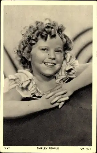 Ak Schauspielerin Shirley Temple, Portrait, lachend, Fox Film, S 47