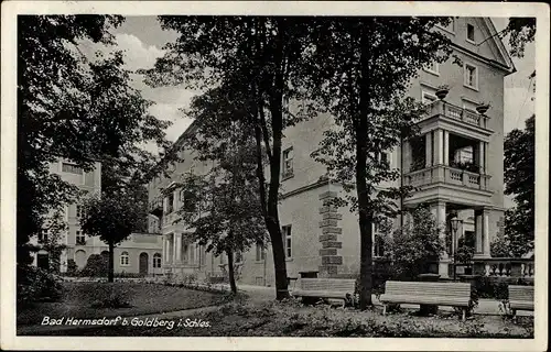 Ak Jerzmanice Zdrój Bad Hermsdorf Schlesien, Kurhaus, Park, Sitzbank