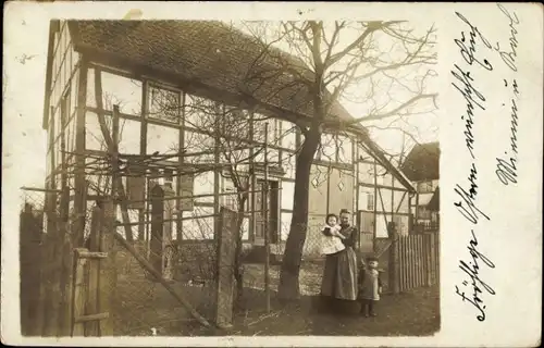 Foto Ak Lünern Unna im Ruhrgebiet, Fachwerkhaus, Anwohner