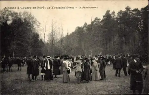 Ak Fontainebleau Seine et Marne, Forêt, Chasse a Courre, Le Rendez-vous
