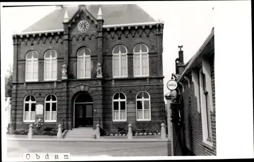 Foto Ak Obdam Nordholland, Gebäude