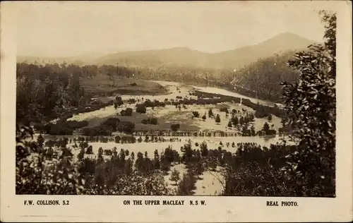 Ak Australien, Auf dem Upper Macleay