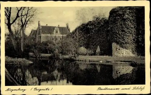 Ak Meyenburg in der Prignitz, Stadtmauer, Schloss
