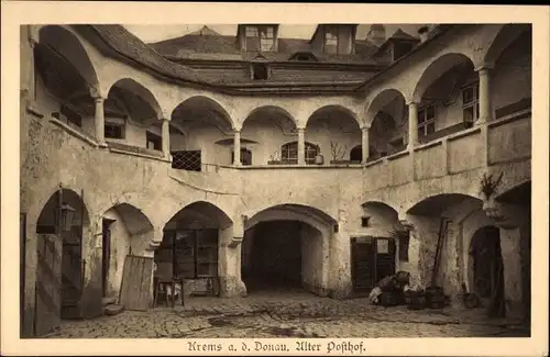 Ak Krems an der Donau in Niederösterreich, Alter Posthof