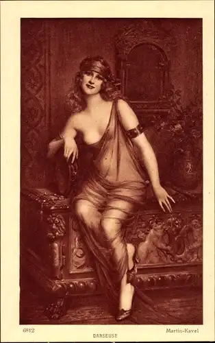 Künstler Ak Martin Kavel, Frau in durchsichtigem Kleid, Busen