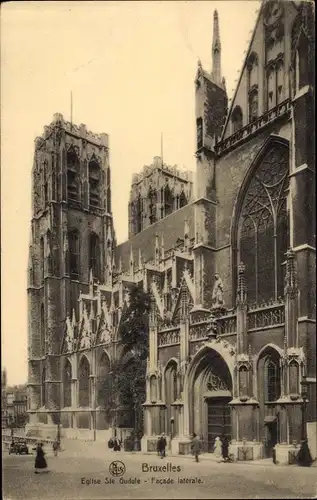 Ak Bruxelles Brüssel, Kirche Sainte Gudule, Facade laterale