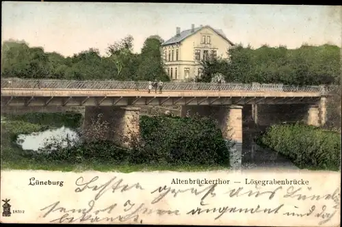 Ak Lüneburg in Niedersachsen, Altenbrückertor, Lösegrabenbrücke