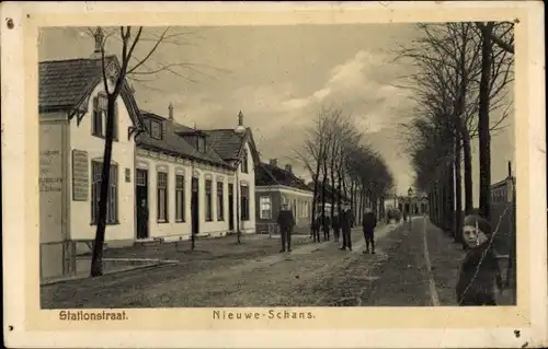 Ak Nieuweschans Nieuwe Schans Groningen Niederlande, Stationstraat