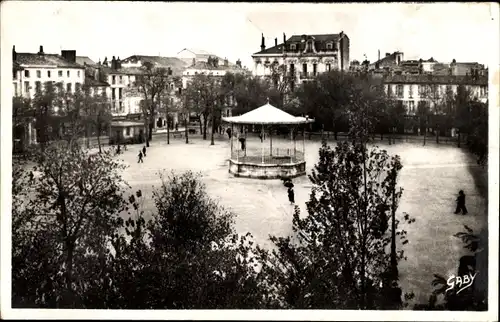 Ak Rochefort sur Mer Charente Maritime, Place Colbert
