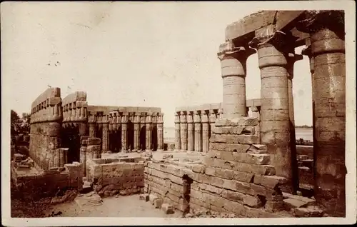Ak Luxor Ägypten, The colonnade of the temple